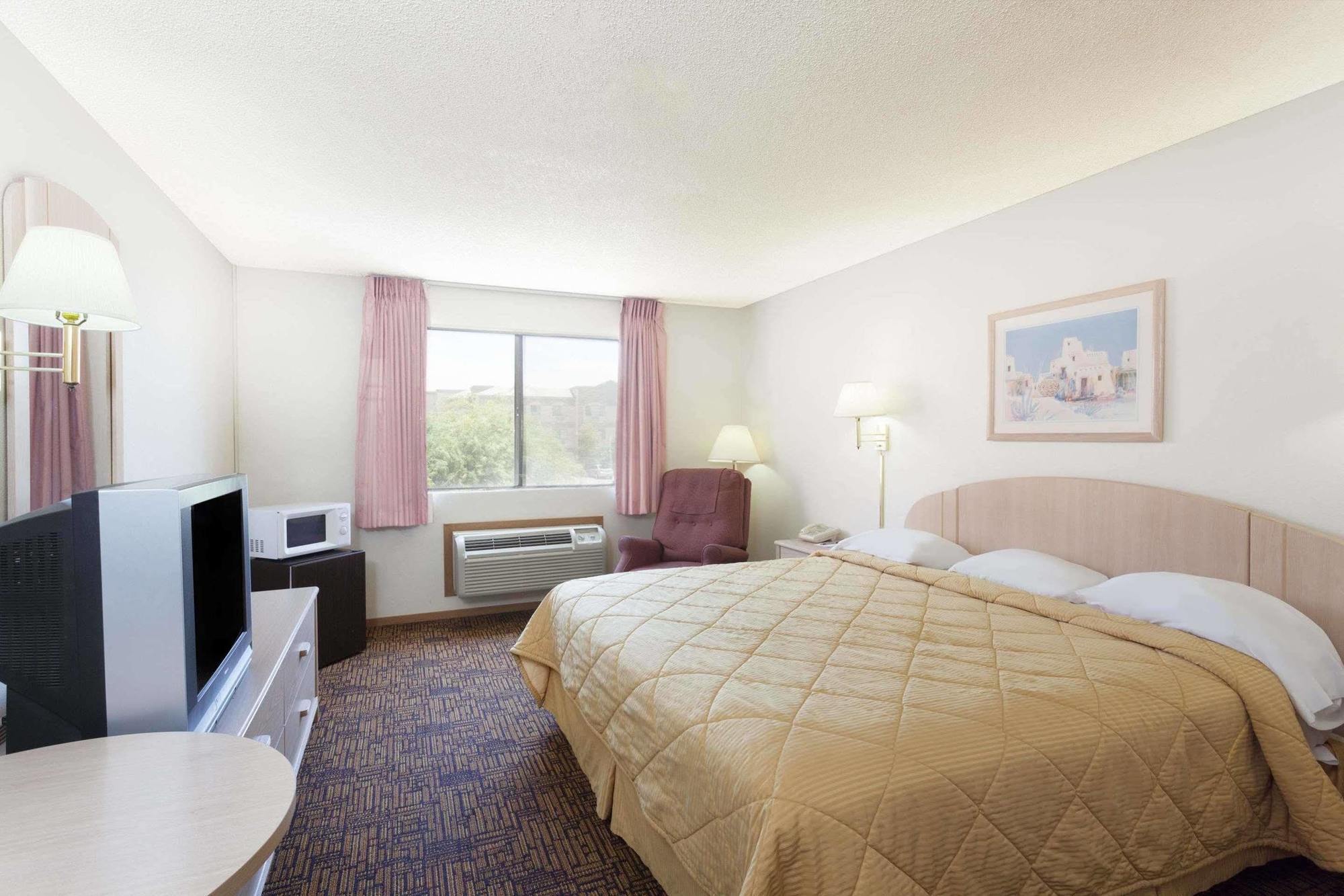 Super 8 By Wyndham Yuma Exterior foto